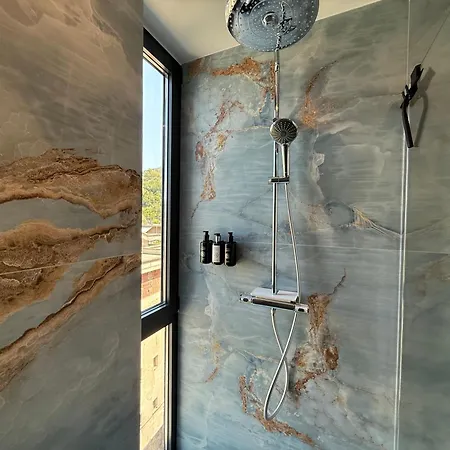 The Velvet Wave Apartment *